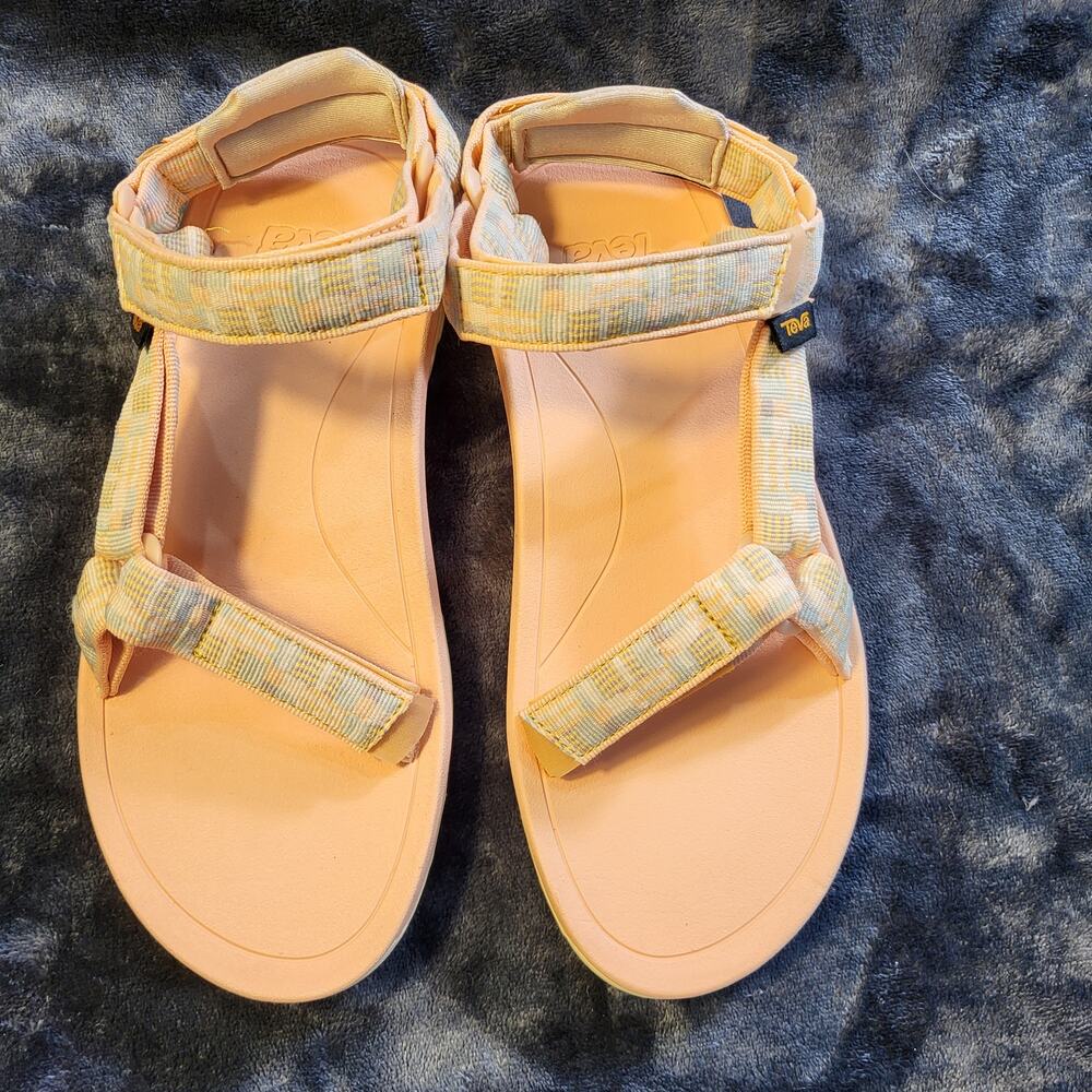 NEW Teva Hurricane XLT 2 sandals Summer Patchwork Sand Men’s 7